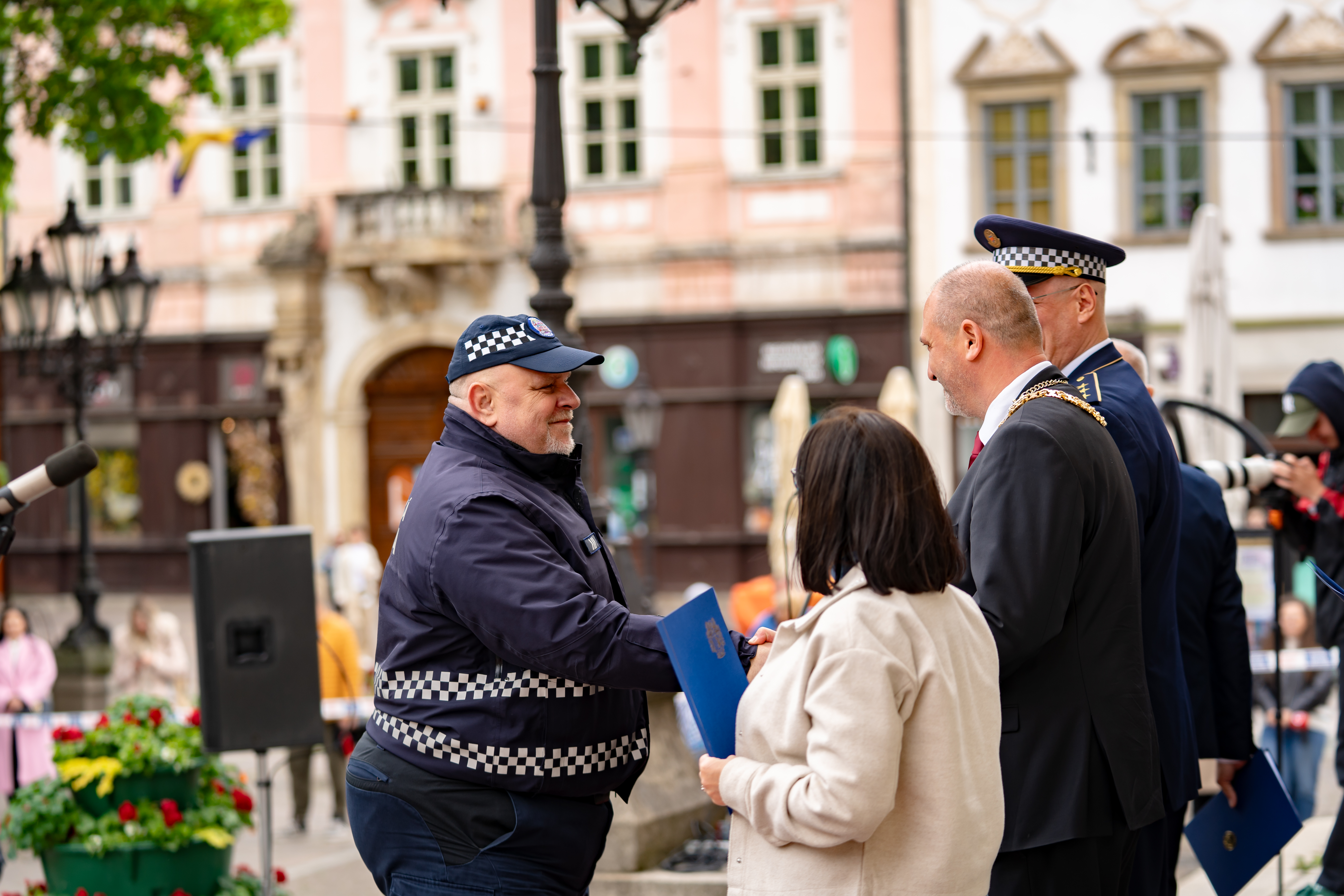 Slavnostne ocenovanie prislusnikov Mestskej policie -45